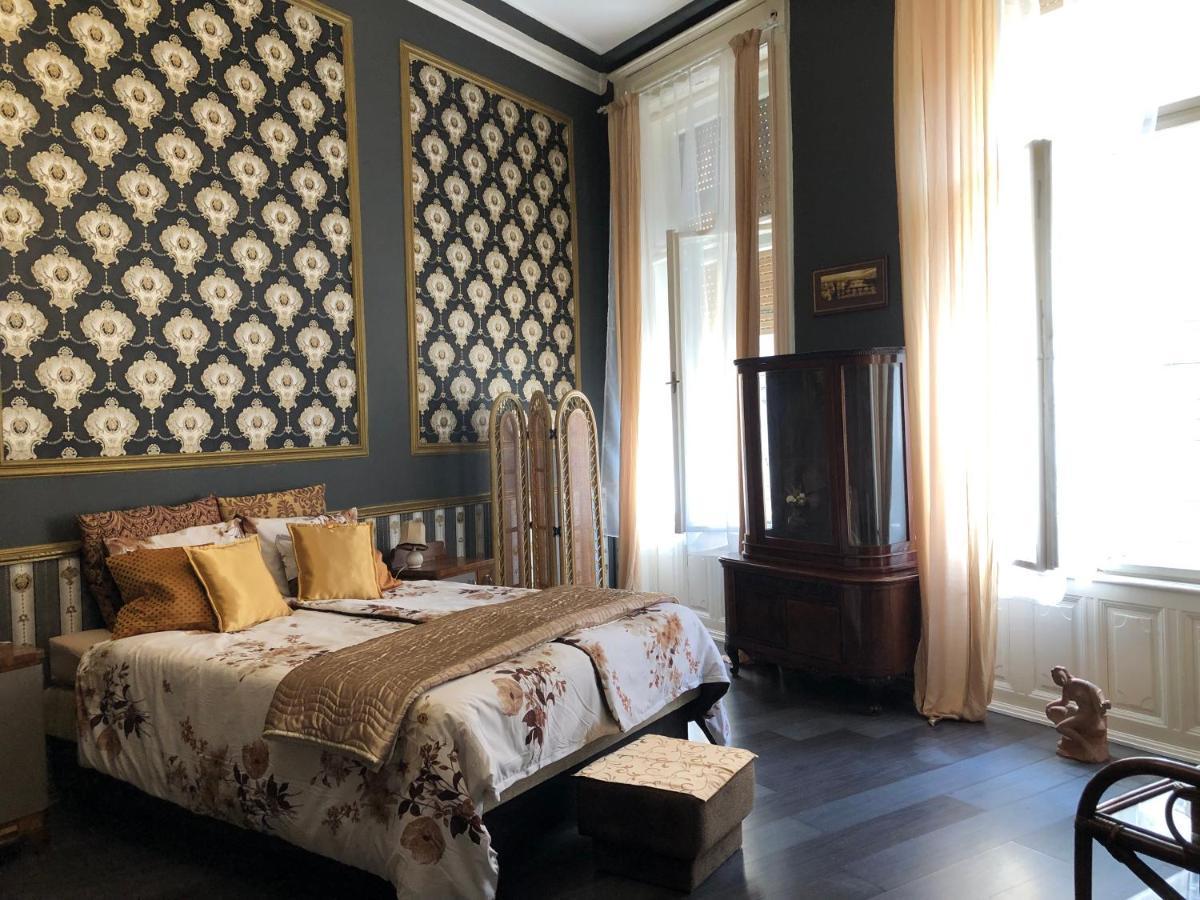 Secession Luxury Apartament